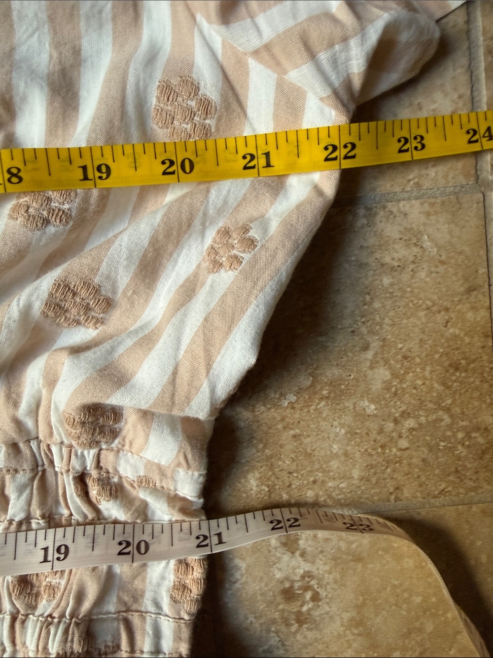 Somerset Maxi Dress Cream Textured Anthropologie Pockets Smocking Tiered Skirt L - Picture 15 of 16